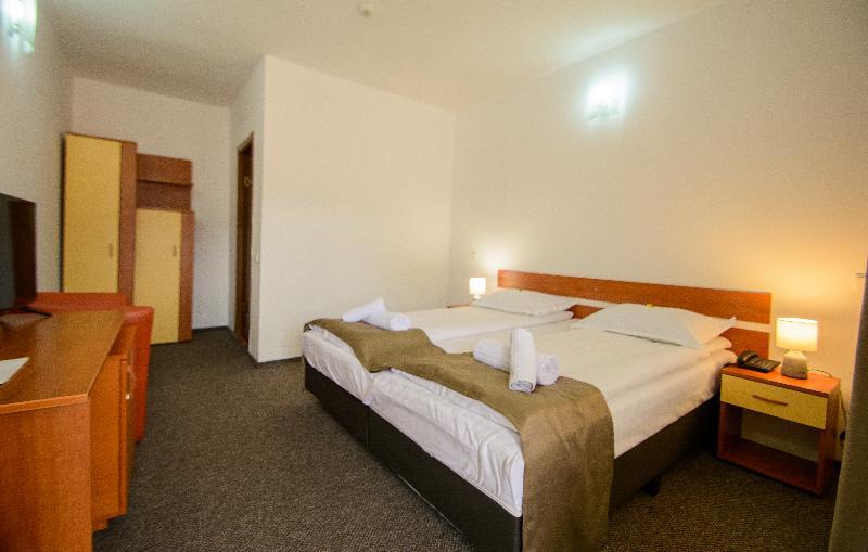 Long Street Hotel Braszów Zewnętrze zdjęcie